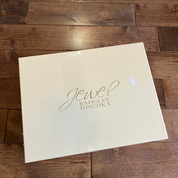 Badgley Mischka Jewel Vani - Picture 7 of 10